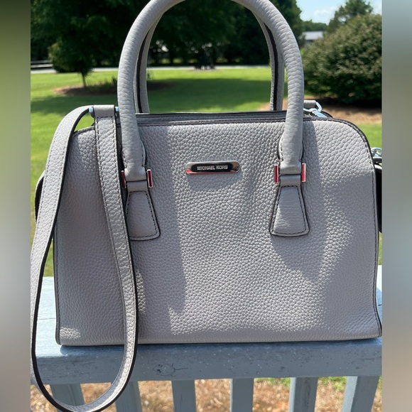 Michael Kors Light Gray Pebbled Leather‎ Satchel - Picture 1 of 10
